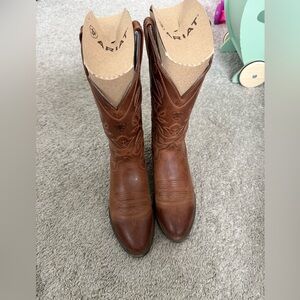 Ariat Women's Tan Heeled Boots